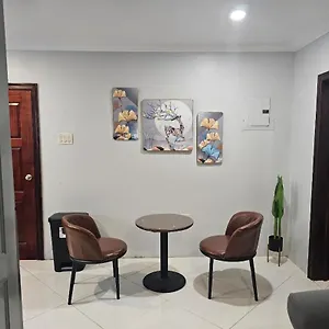 Secret Hideaway Apartment